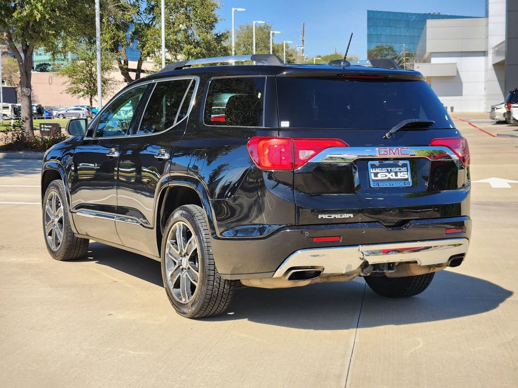 Used 2017 GMC Acadia Denali image 5