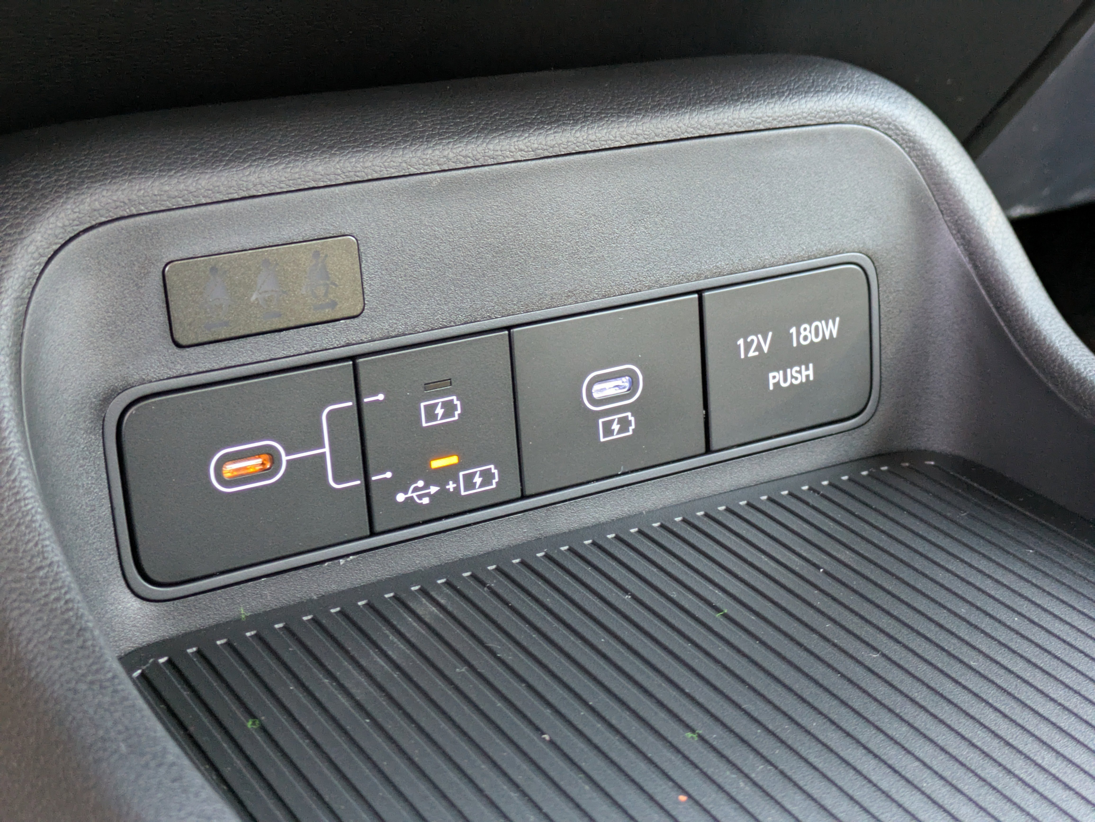 New 2026 Hyundai Kona SE image 28