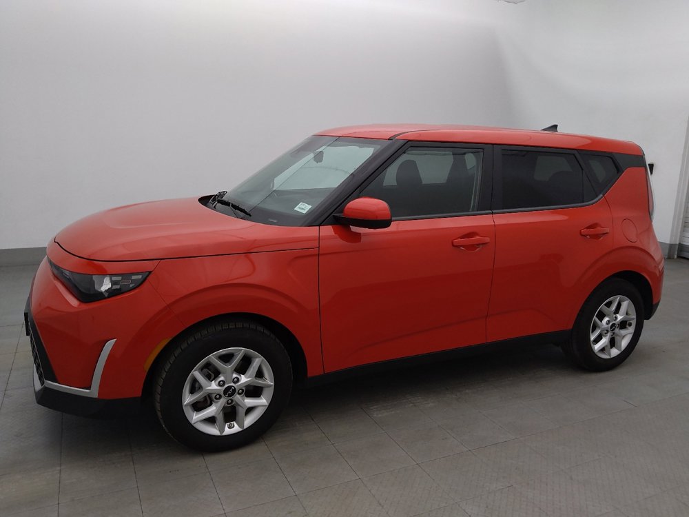 Used 2024 Kia Soul LX w/ Option Group 015 image 2