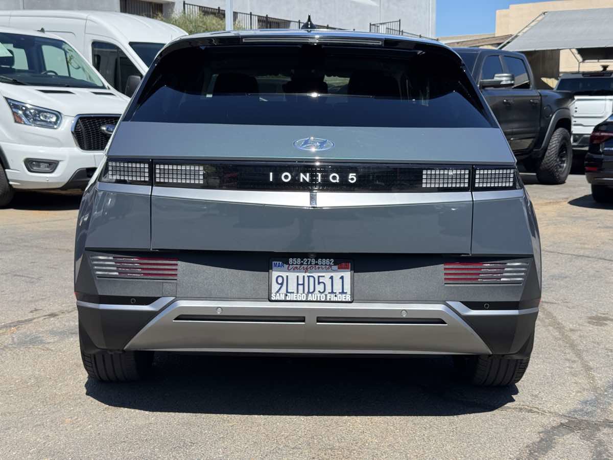 Used 2024 Hyundai Ioniq 5 SE RWD image 10