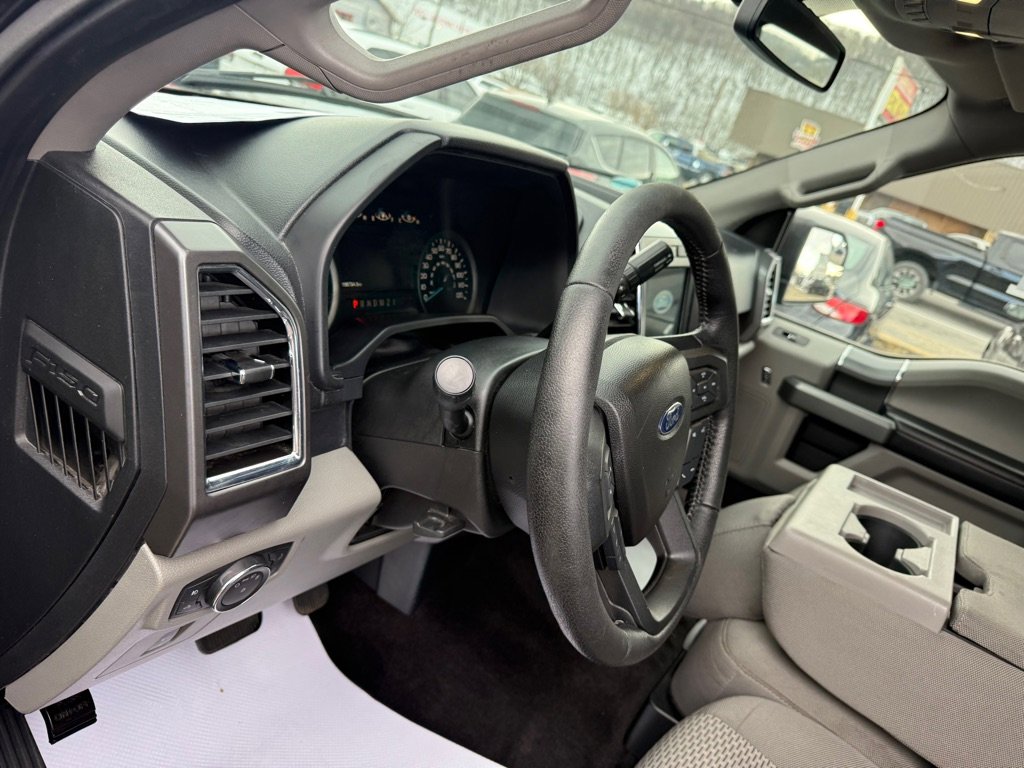 Used 2016 Ford F150 XLT w/ Equipment Group 301A Mid image 28