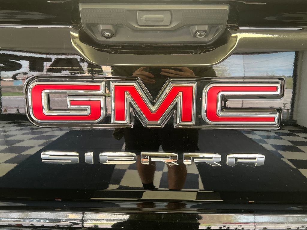 Used 2024 GMC Sierra 1500 Pro w/ Graphite Edition AWD/4WD image 12
