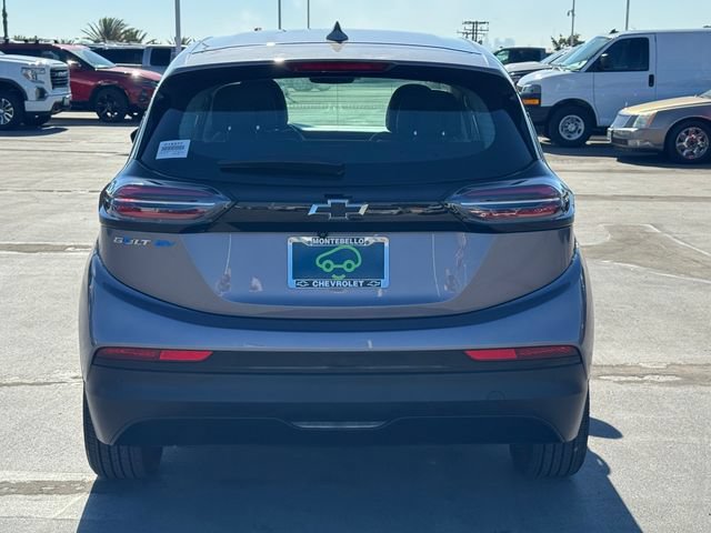Certified 2023 Chevrolet Bolt LT w/ Infotainment Package FWD image 4