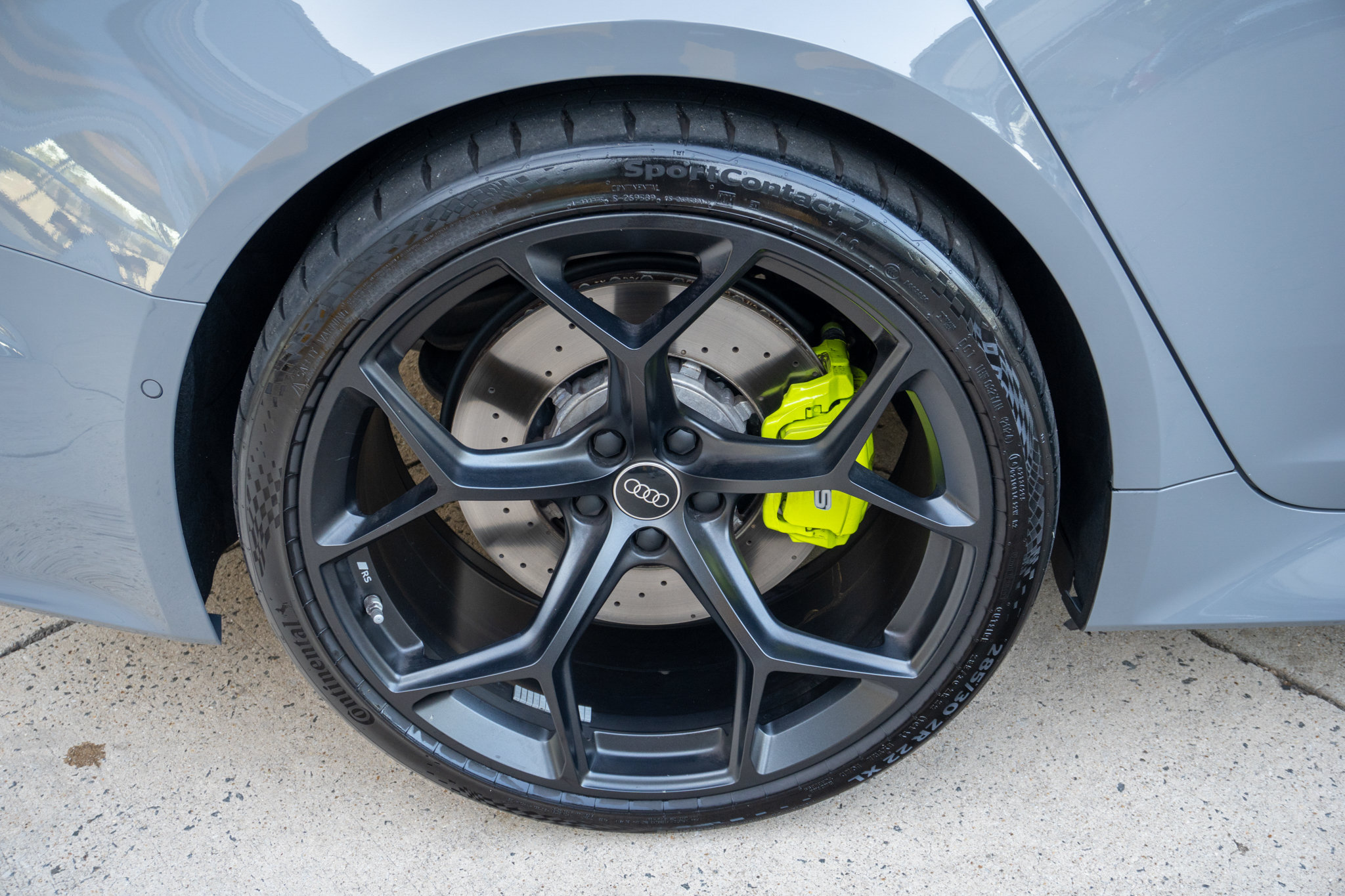 Used 2025 Audi RS 6 performance w/ Matte Carbon Package AWD/4WD image 9