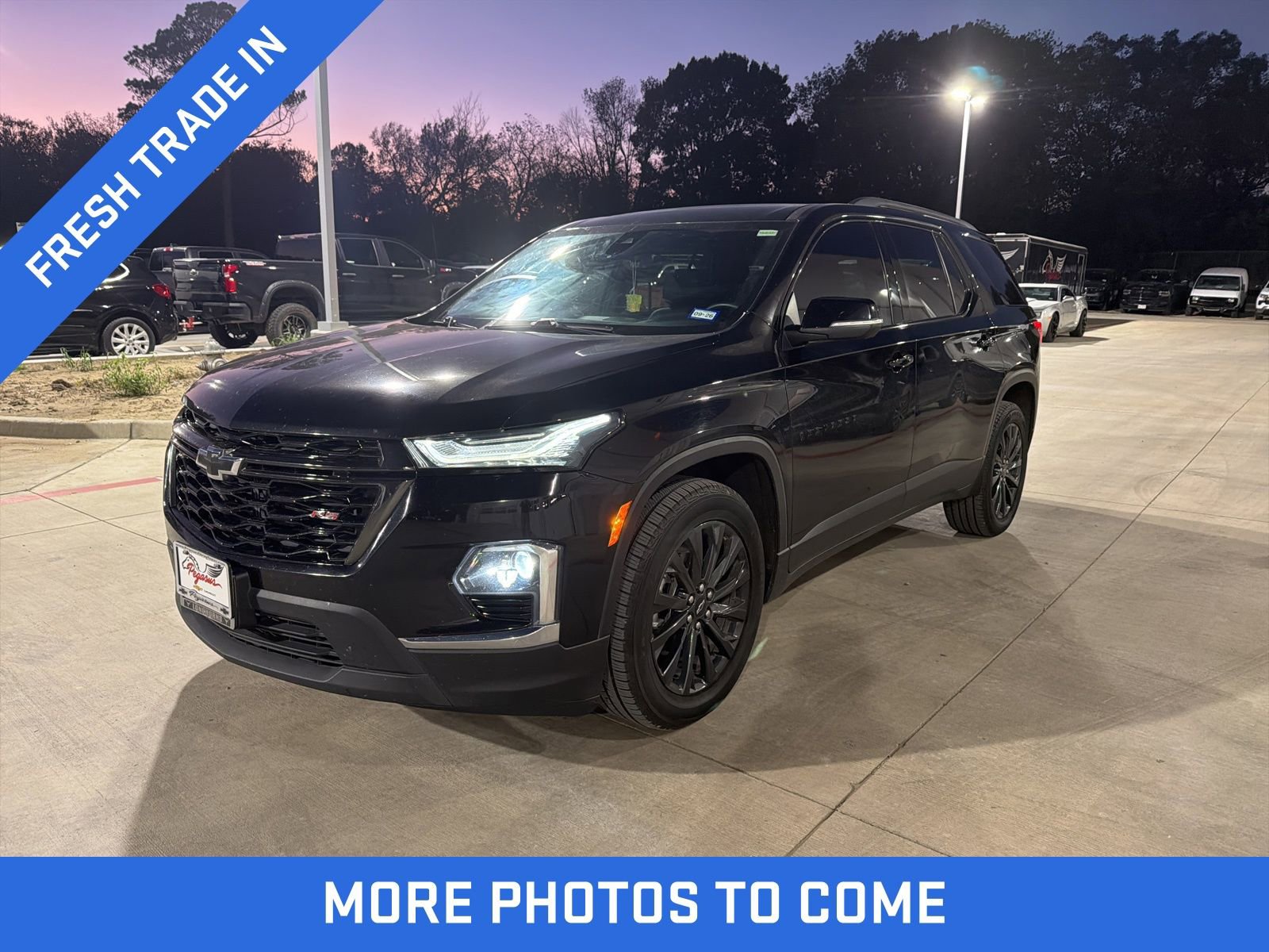 Used 2023 Chevrolet Traverse RS