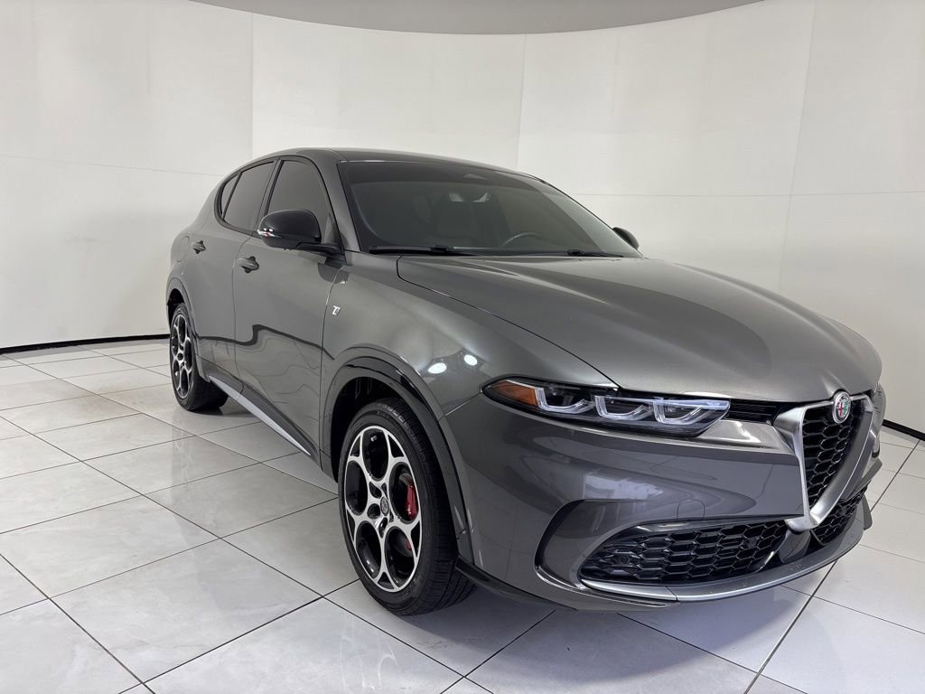 Used 2024 Alfa Romeo Tonale Ti image 7
