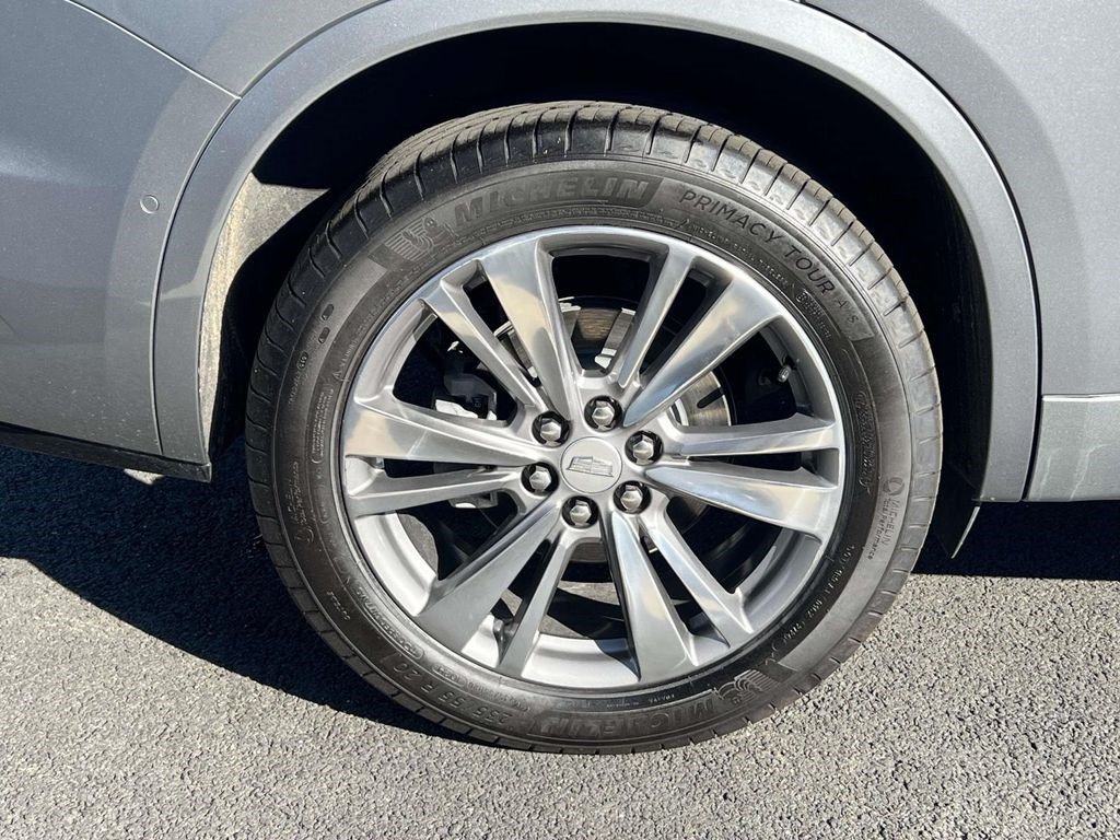 Certified 2025 Cadillac XT6 Premium Luxury w/ Technology Package AWD/4WD image 11