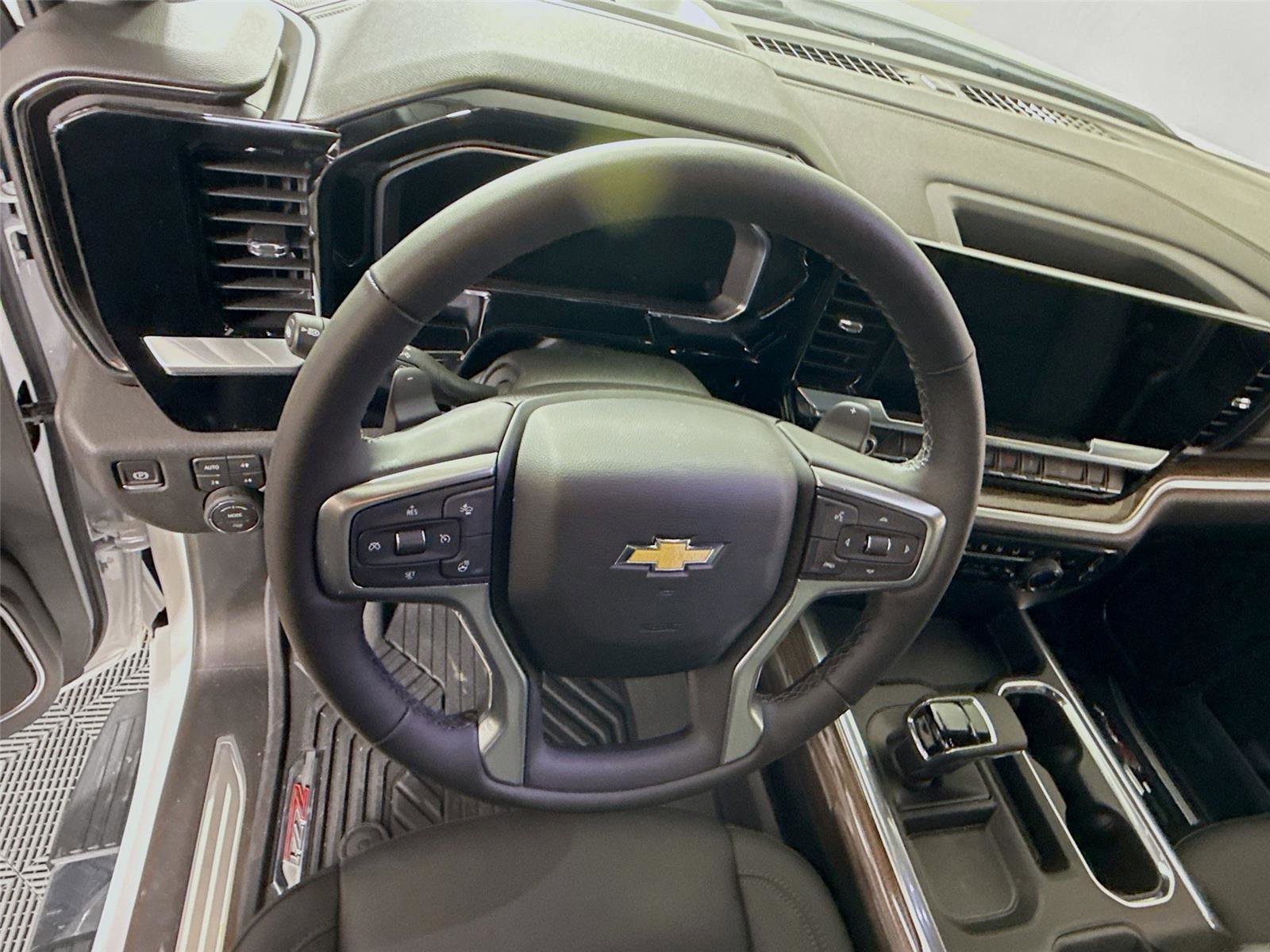 New 2026 Chevrolet Silverado 1500 LT image 6