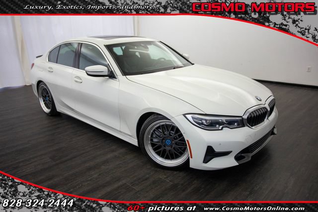 Used 2020 BMW 330i xDrive Sedan w/ Convenience Package image 1