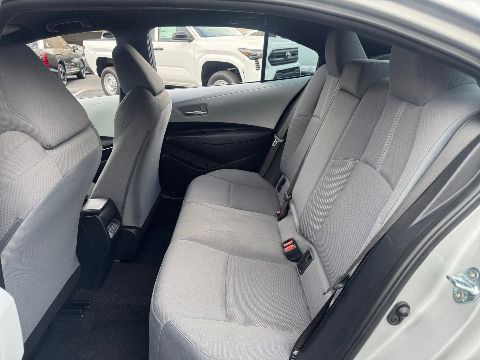 Used 2023 Toyota Corolla SE image 17