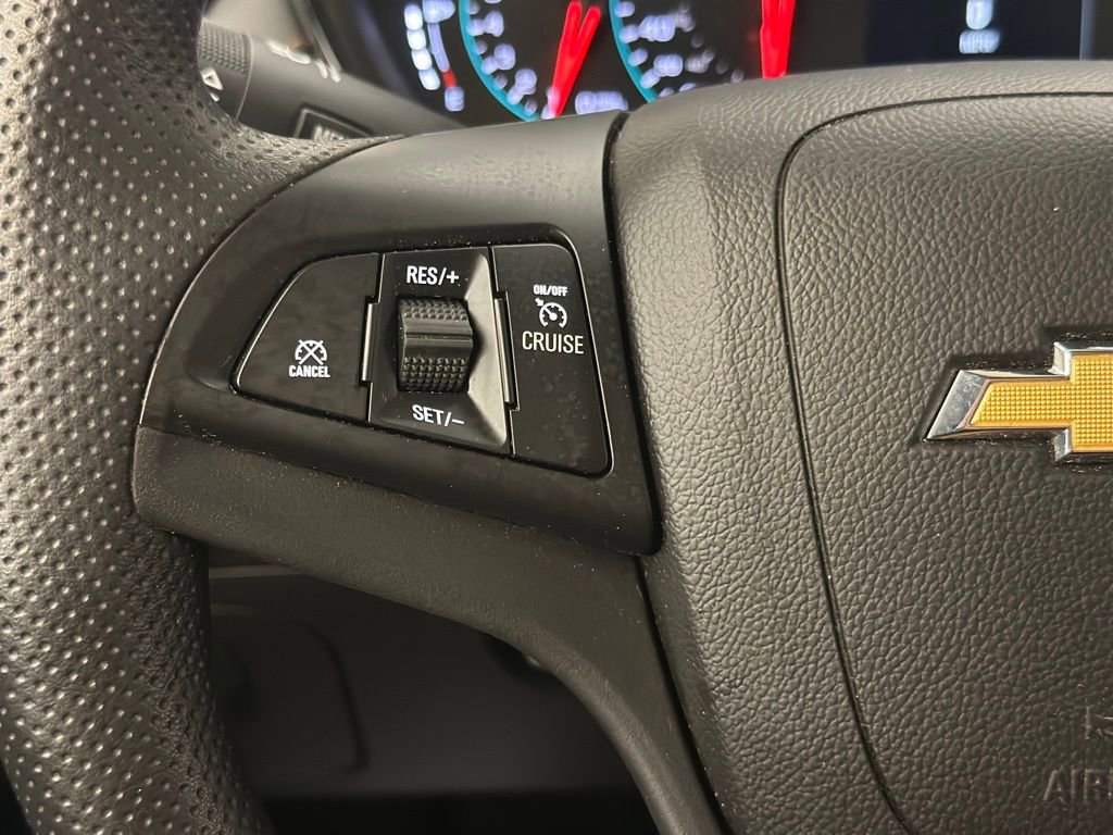 Certified 2022 Chevrolet Trax LS w/ Tint and Cruise Package image 15