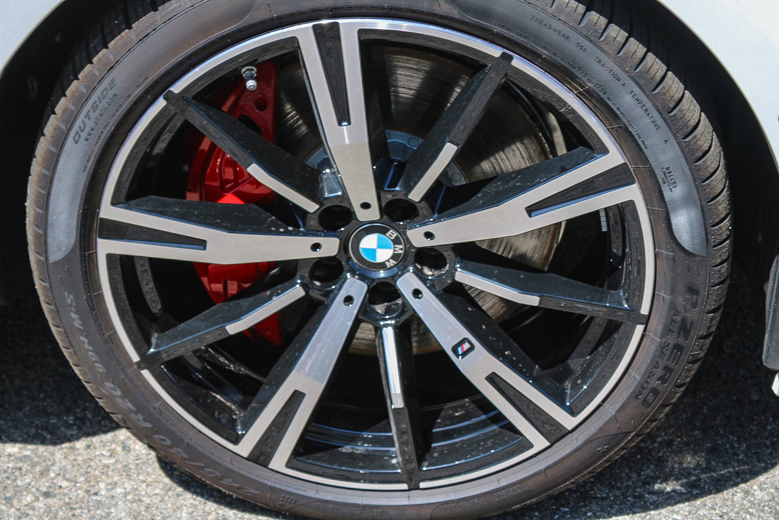 New 2025 BMW i5 M60 w/ Premium Package AWD/4WD image 10