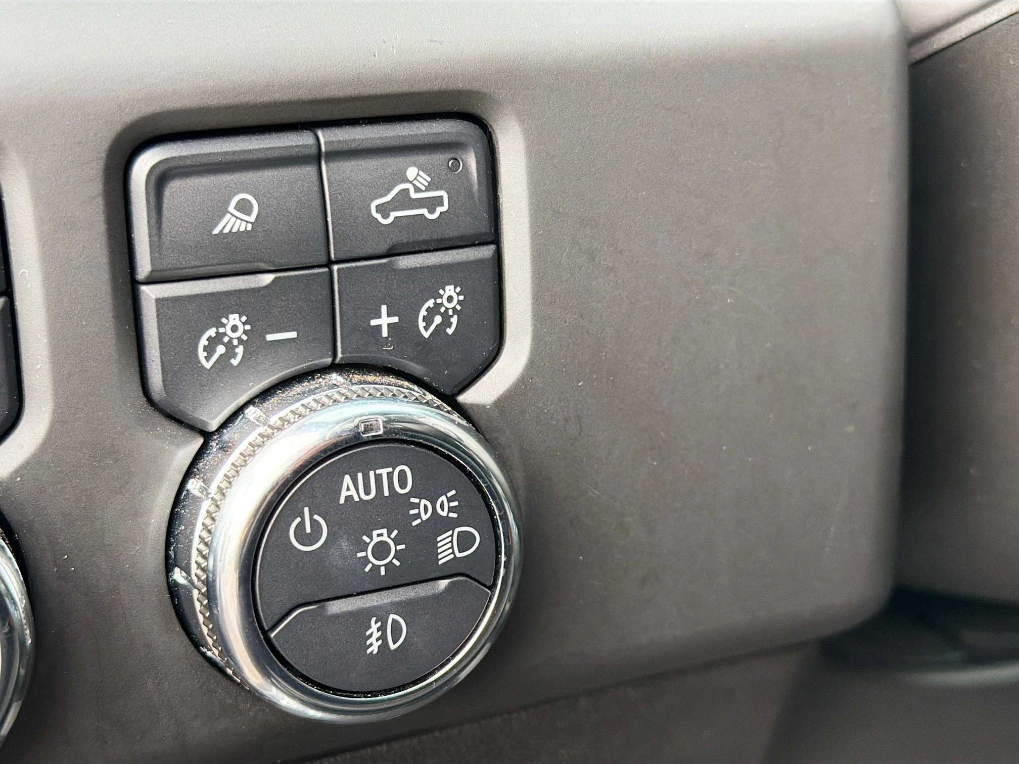 Used 2024 GMC Sierra 1500 AT4 w/ Technology Package image 34