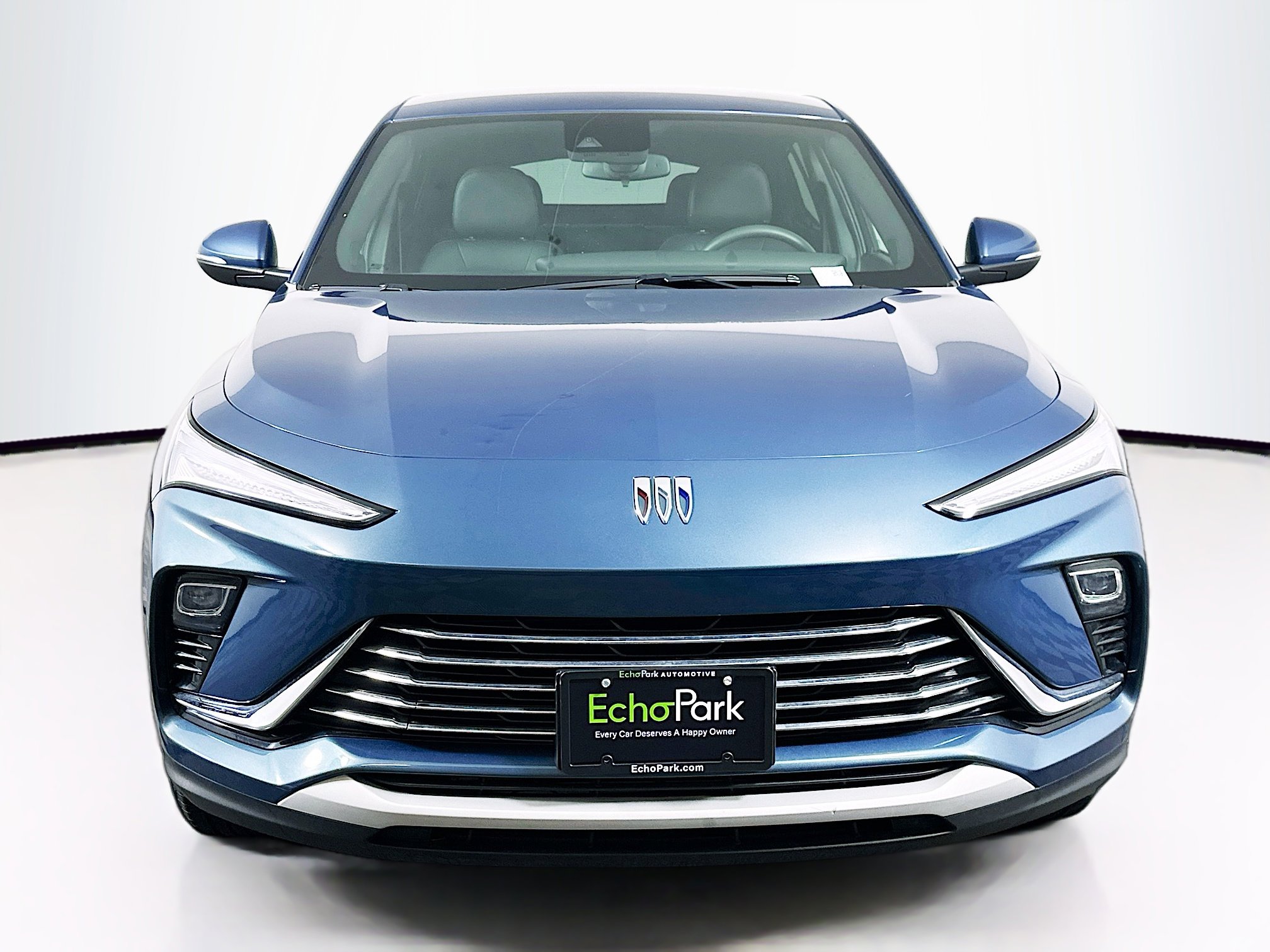 Used 2024 Buick Envista Preferred image 2