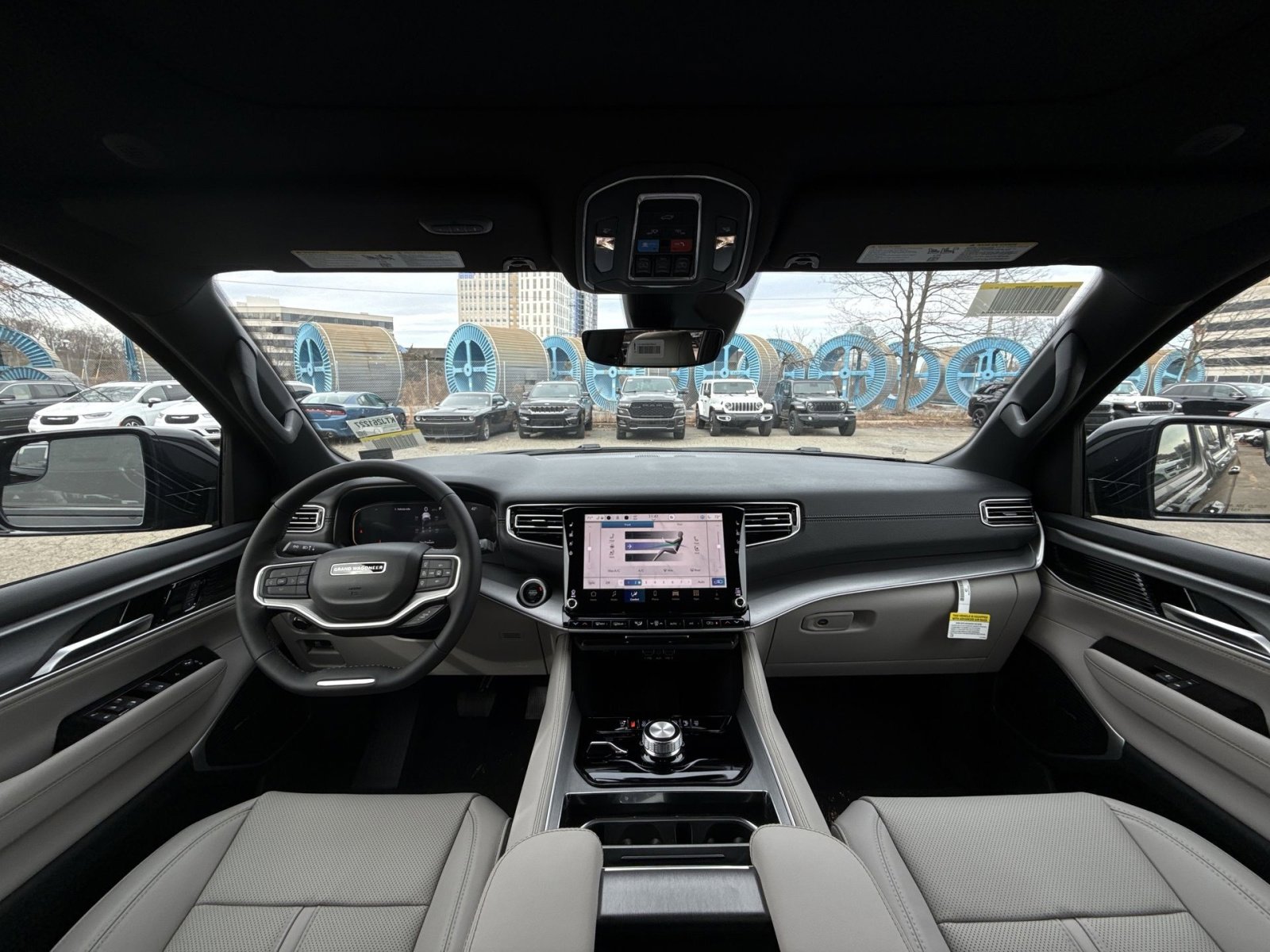 New 2026 Jeep Grand Wagoneer L 4WD w/ Premium Group I image 23