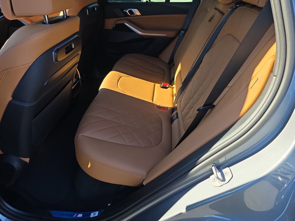 New 2026 BMW X5 M60i image 10