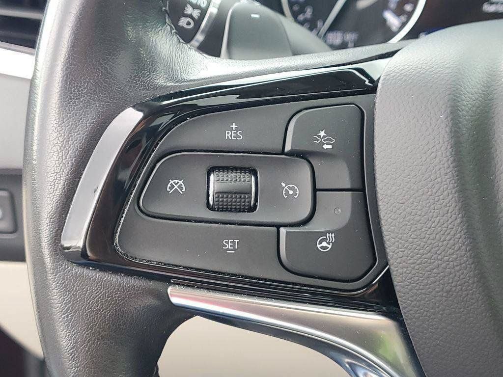 Used 2022 Buick Enclave Avenir w/ Avenir Technology Package AWD/4WD image 10