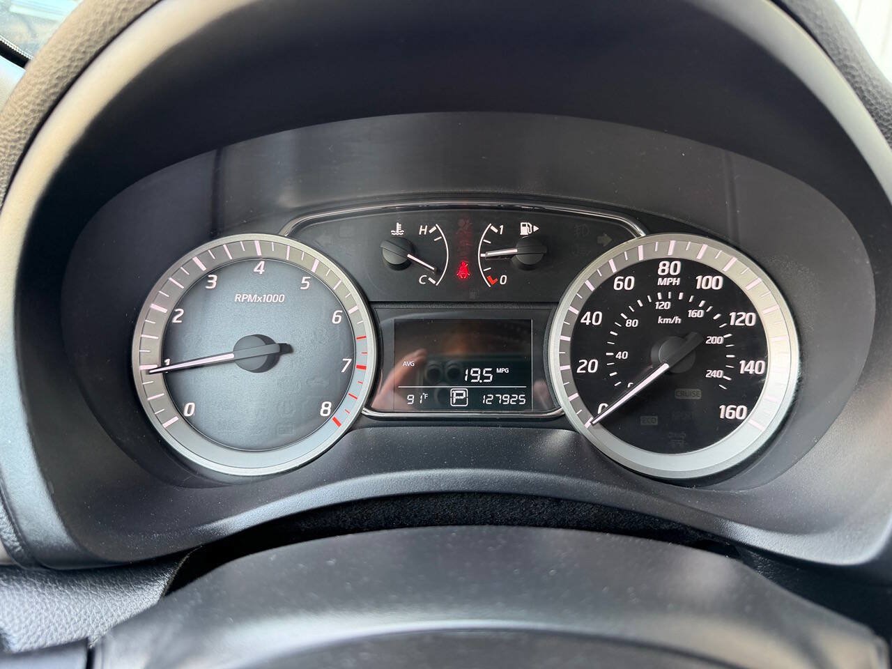 Used 2014 Nissan Sentra SR w/ SR Driver Package FWD image 22
