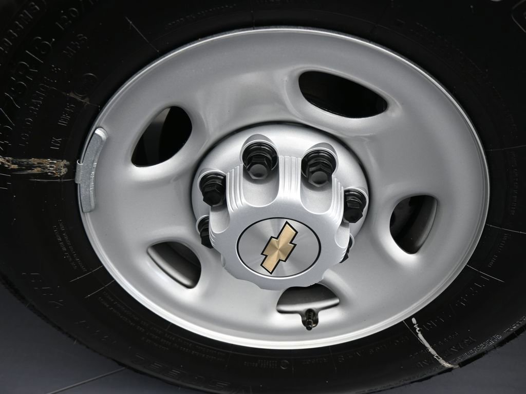 New 2025 Chevrolet Express 2500 w/ Driver Convenience Package image 37