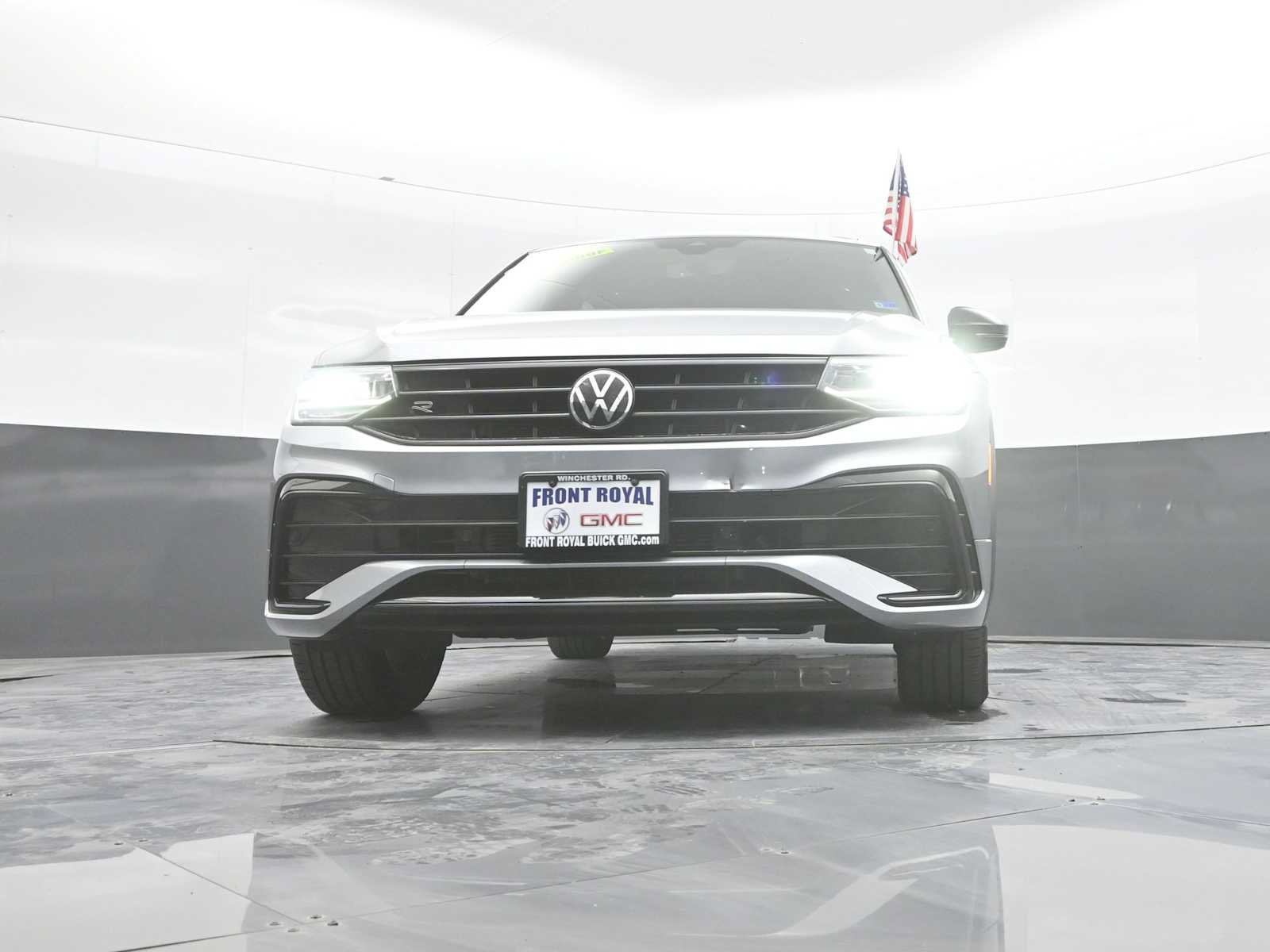 Used 2022 Volkswagen Tiguan SE R-Line AWD/4WD image 43