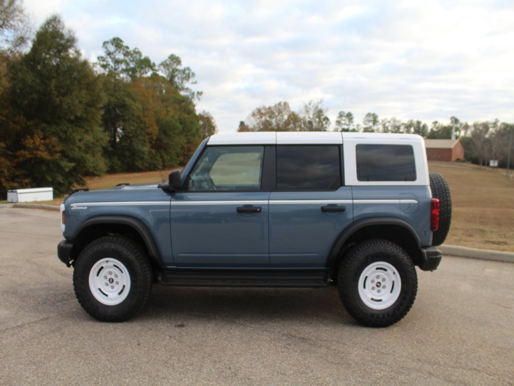 New 2025 Ford Bronco Heritage Edition image 12