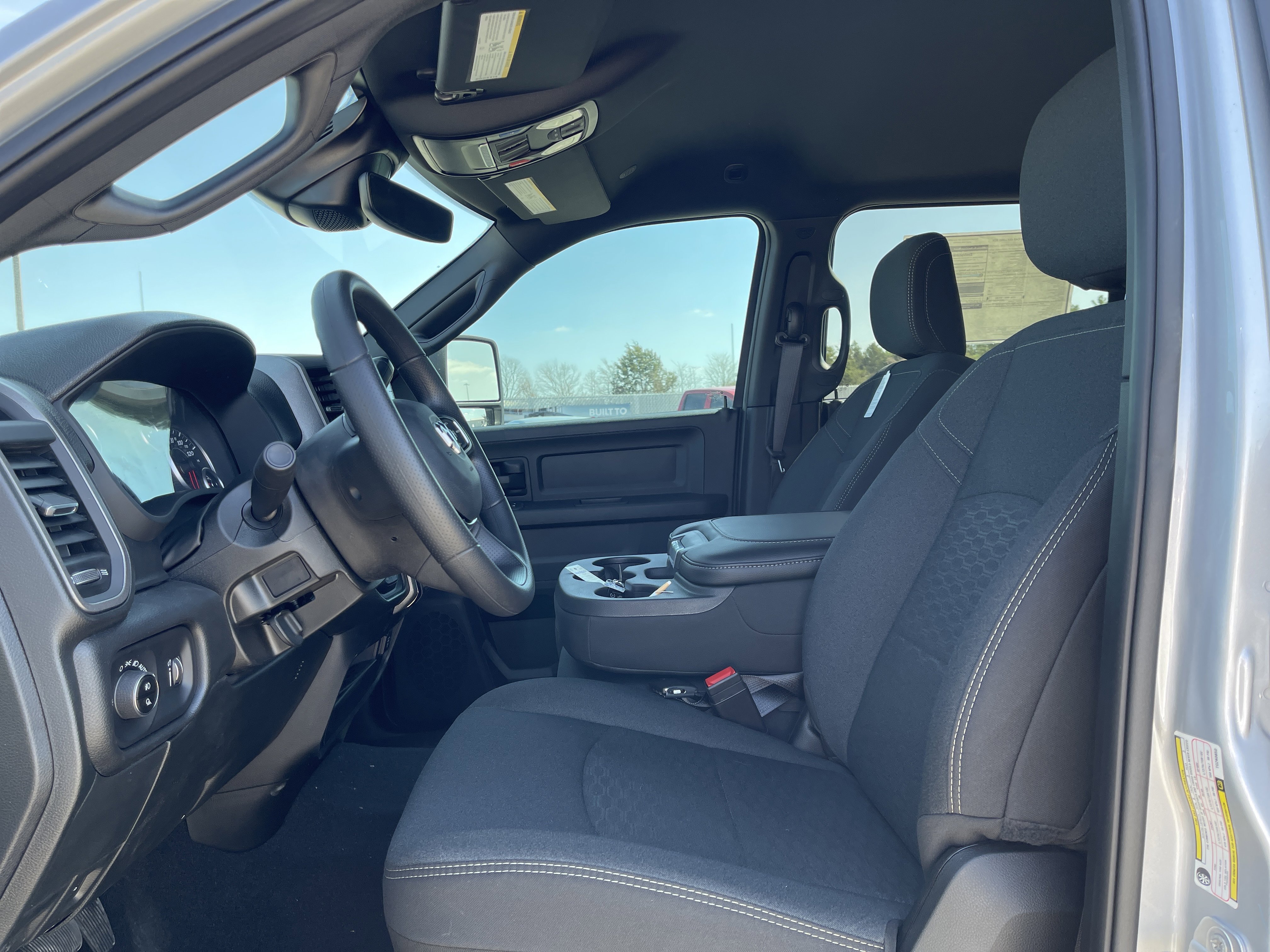 New 2026 RAM 3500 Tradesman AWD/4WD image 34