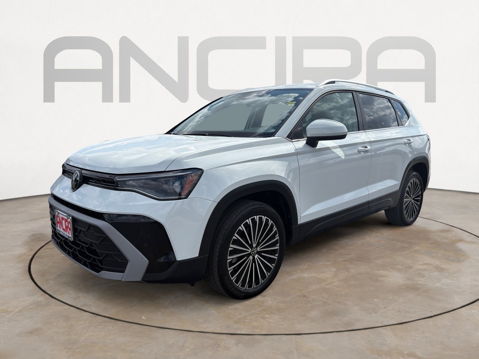Certified 2025 Volkswagen Taos SE FWD image 6