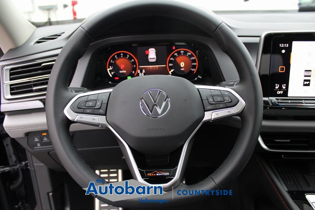 Used 2026 Volkswagen Atlas Peak Edition AWD/4WD image 11