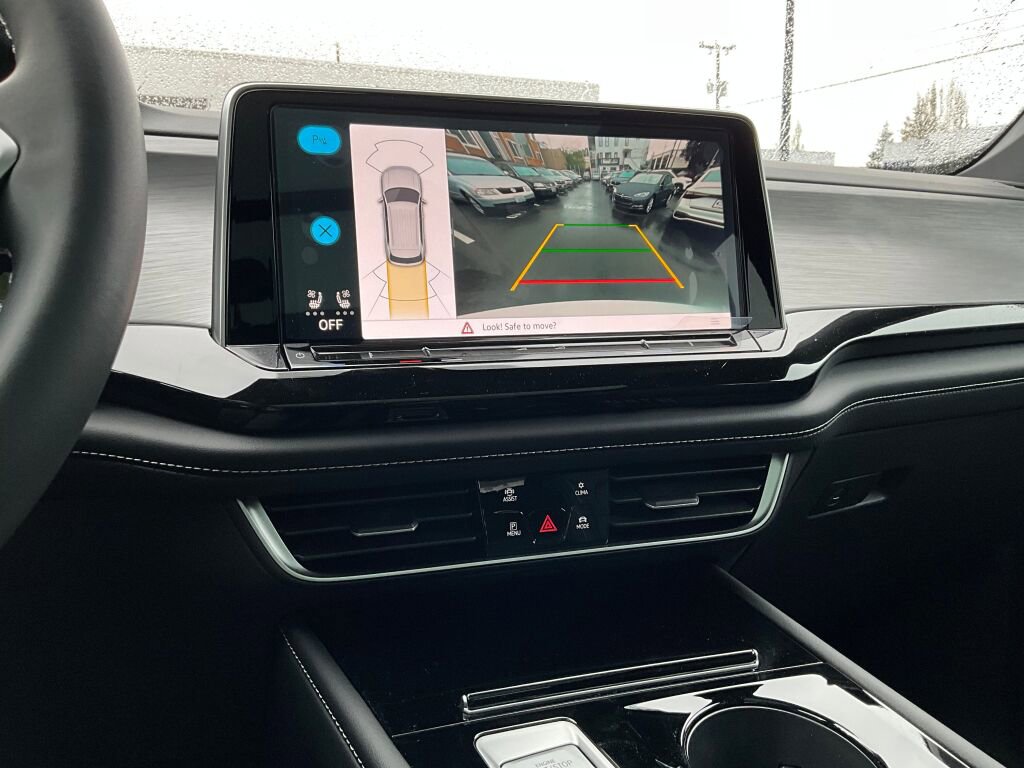 New 2025 Volkswagen Atlas Cross Sport SE image 20