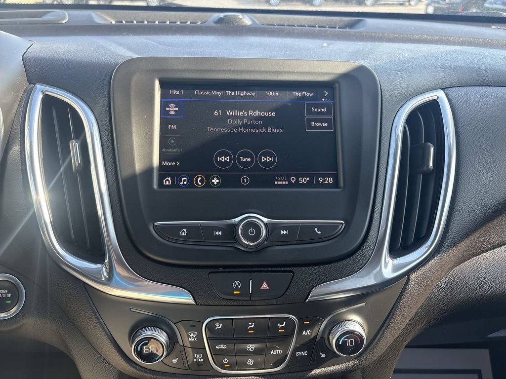 Used 2024 Chevrolet Equinox LT FWD image 12
