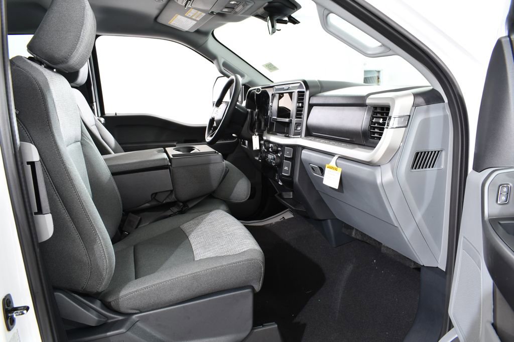 New 2026 Ford F250 XL w/ XL Driver Assist Package image 10