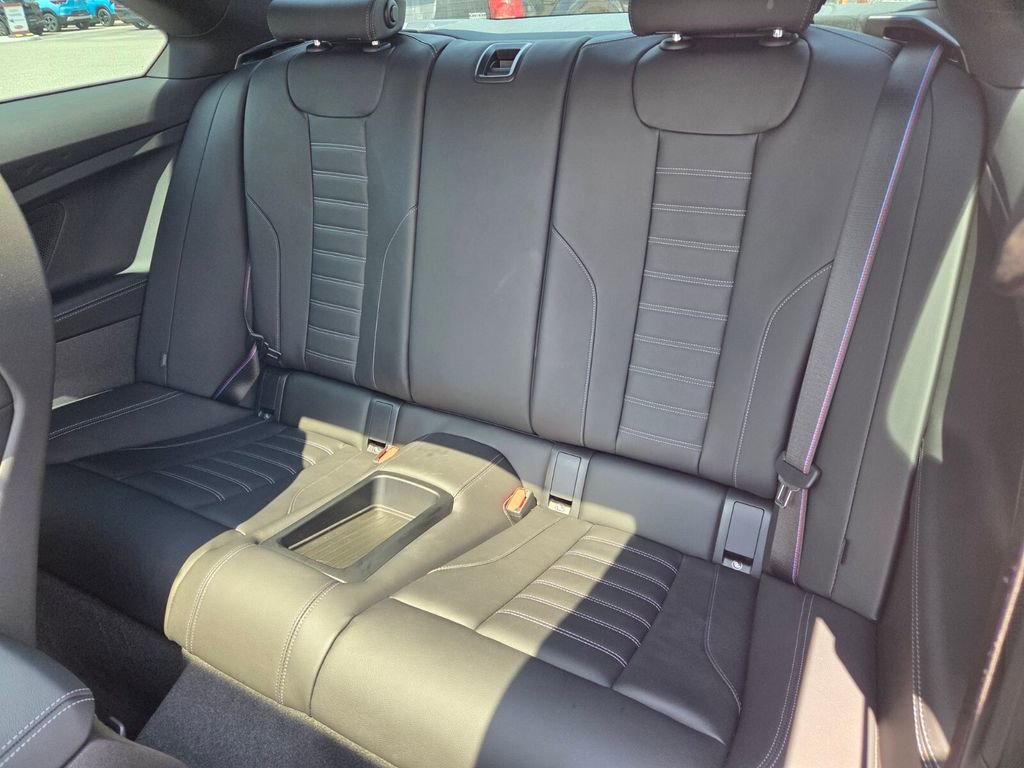 Used 2025 BMW M2 w/ Lighting Package image 7