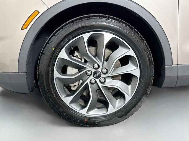 Used 2021 Lincoln Nautilus Reserve FWD image 32