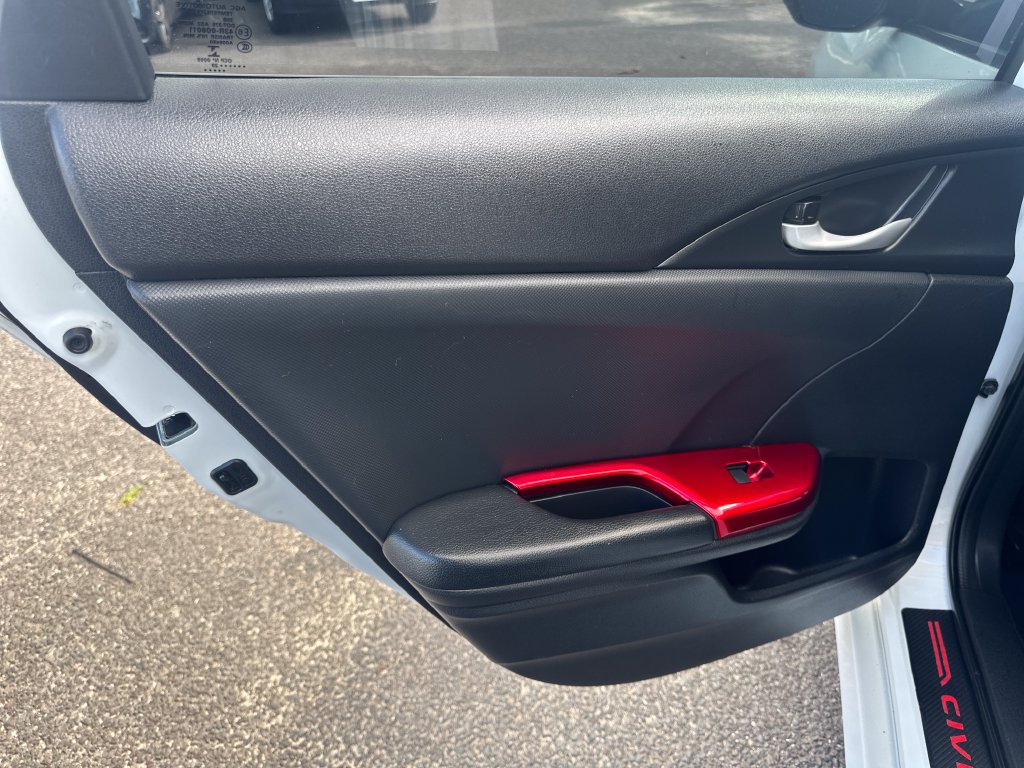 Used 2020 Honda Civic Sport image 14