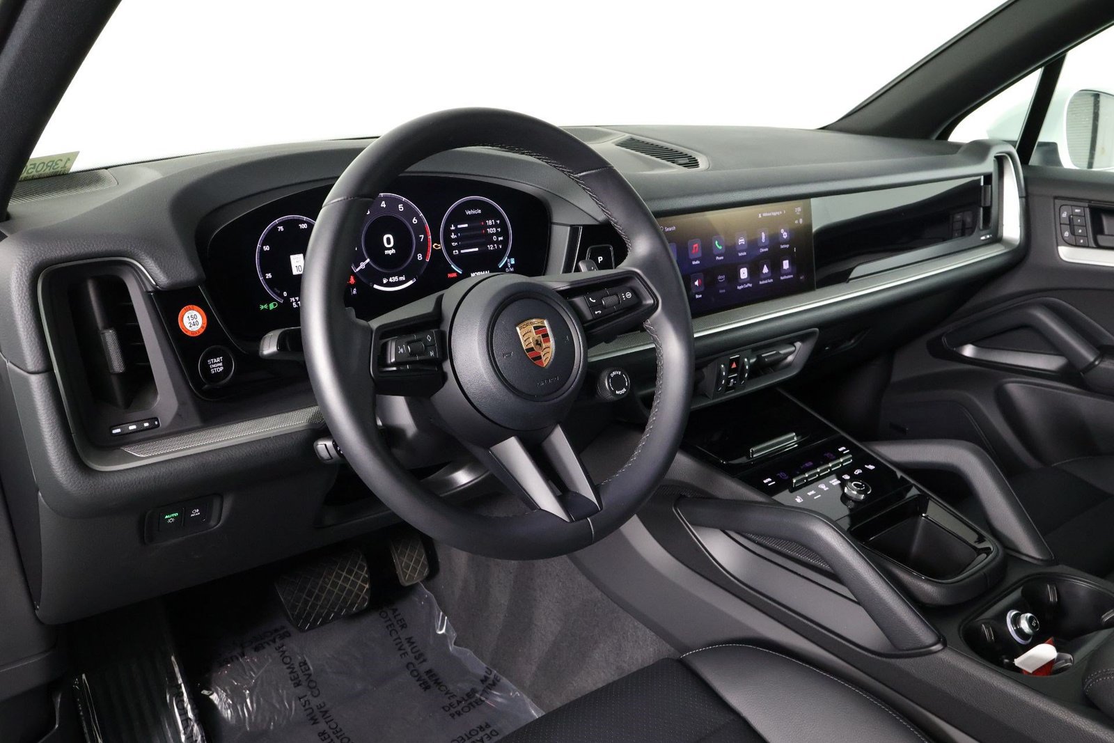 Certified 2026 Porsche Cayenne AWD/4WD image 4