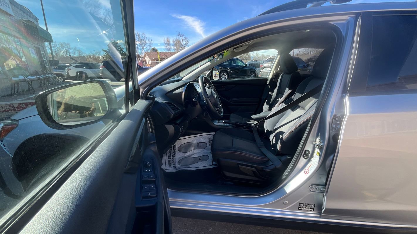 Used 2019 Subaru Crosstrek 2.0i Premium image 18