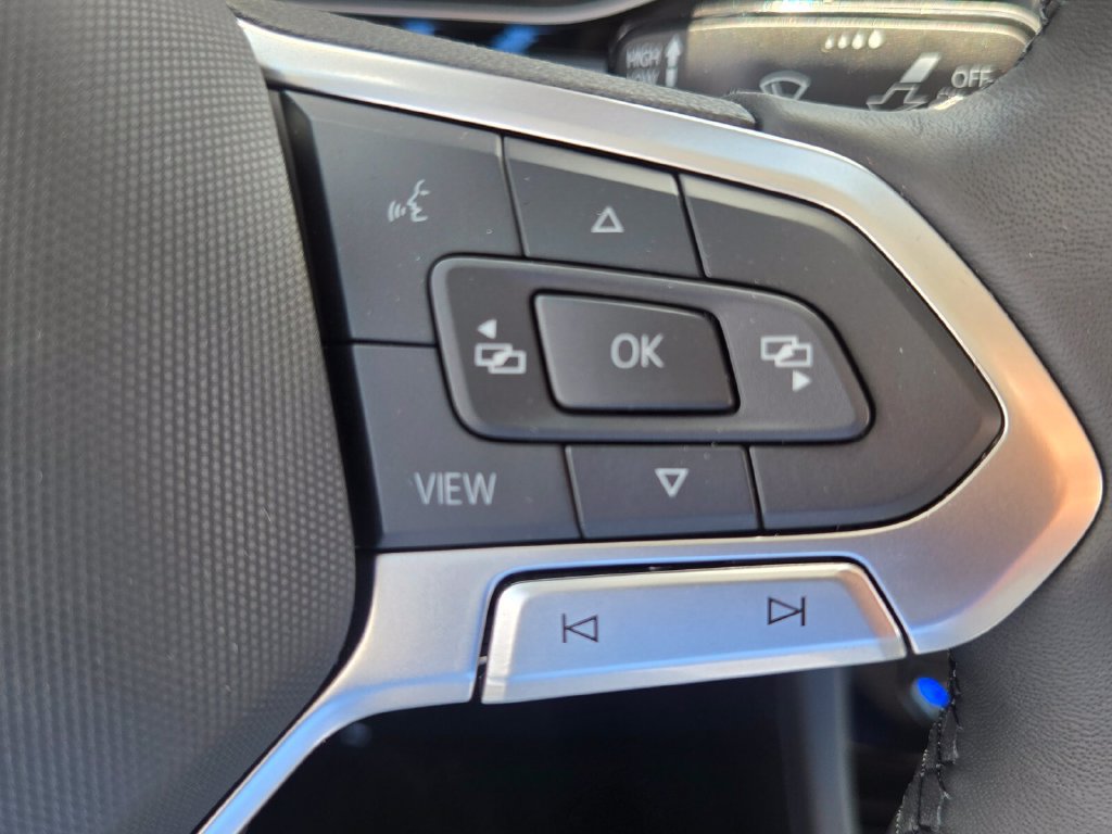 New 2027 Volkswagen Jetta SE FWD image 12
