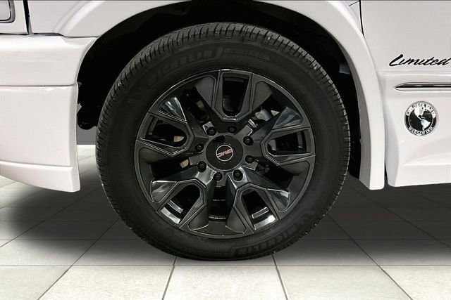 New 2026 GMC Savana 2500 Extended w/ Driver Convenience Package RWD image 7