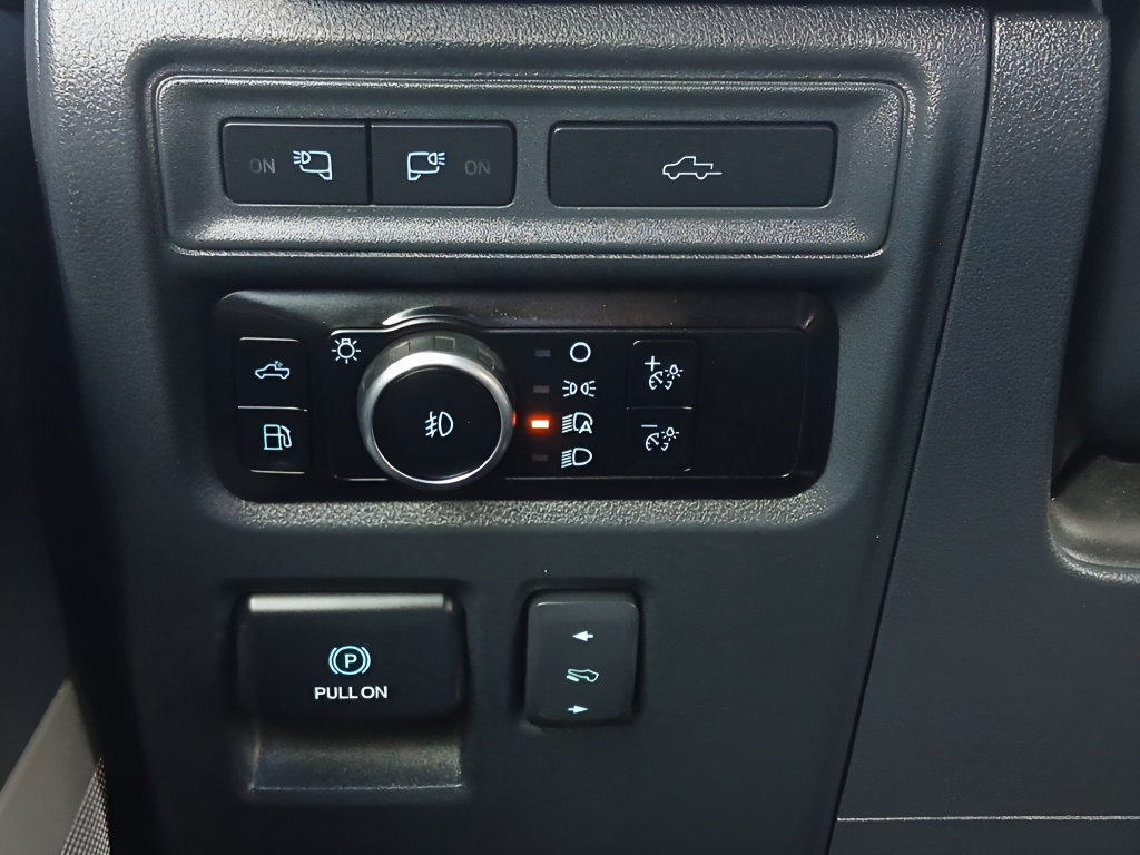 Used 2023 Ford F150 Lariat w/ Equipment Group 502A High AWD/4WD image 12