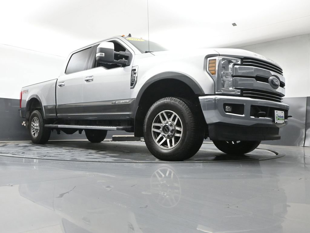 Used 2019 Ford F350 Lariat image 25