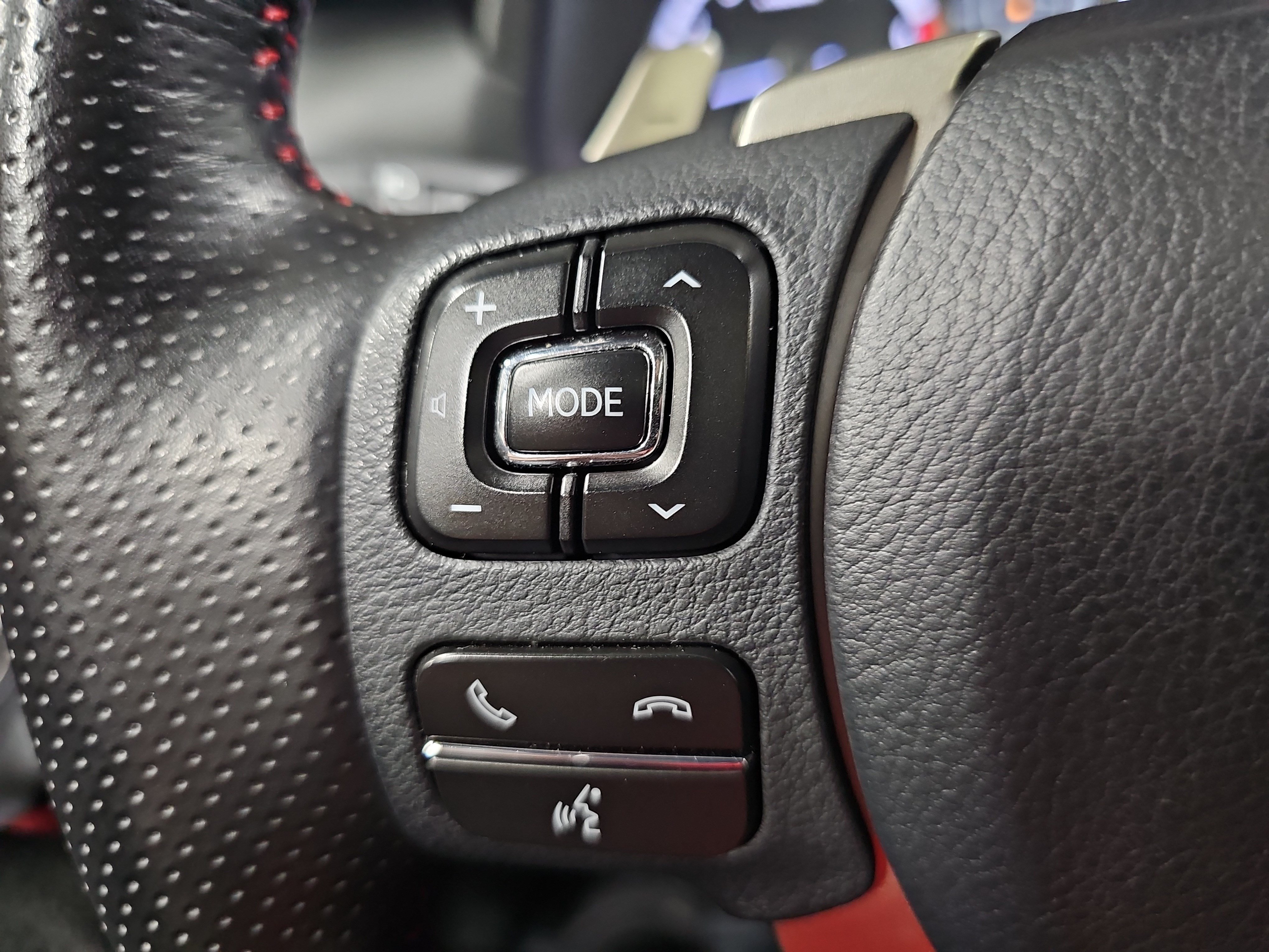 Used 2020 Lexus NX 300 F Sport w/ F Sport Premium Package FWD image 18
