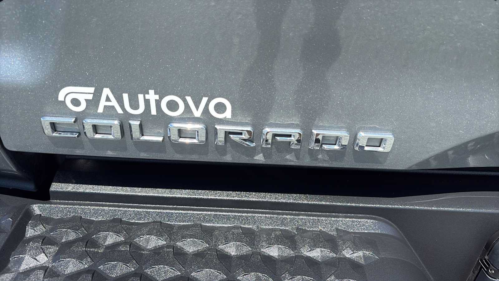 Used 2024 Chevrolet Colorado Z71 w/ Z71 Convenience Package 2 AWD/4WD image 13
