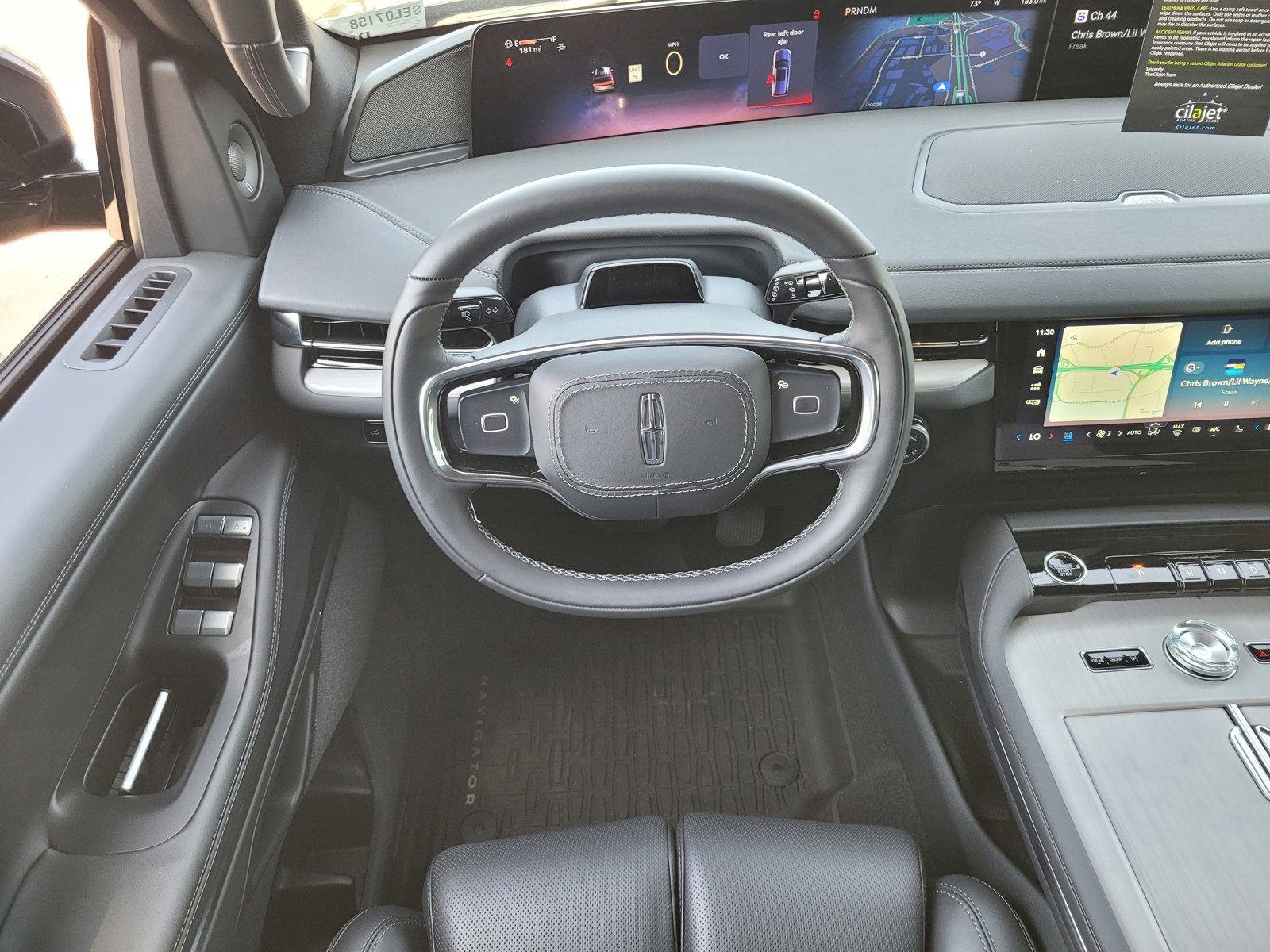 New 2025 Lincoln Navigator Reserve w/ Jet Appearance Package image 8