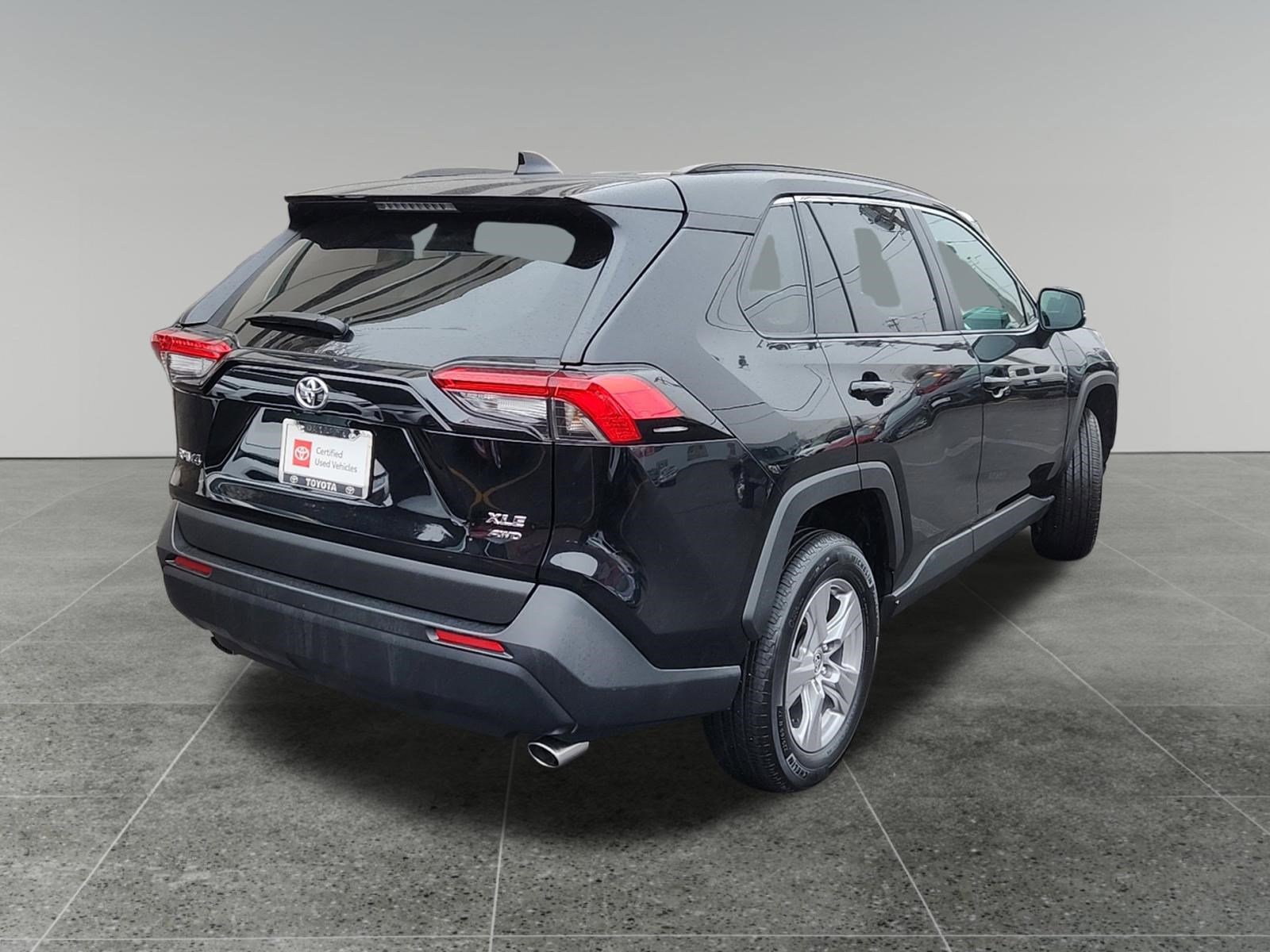 Certified 2025 Toyota RAV4 XLE image 7