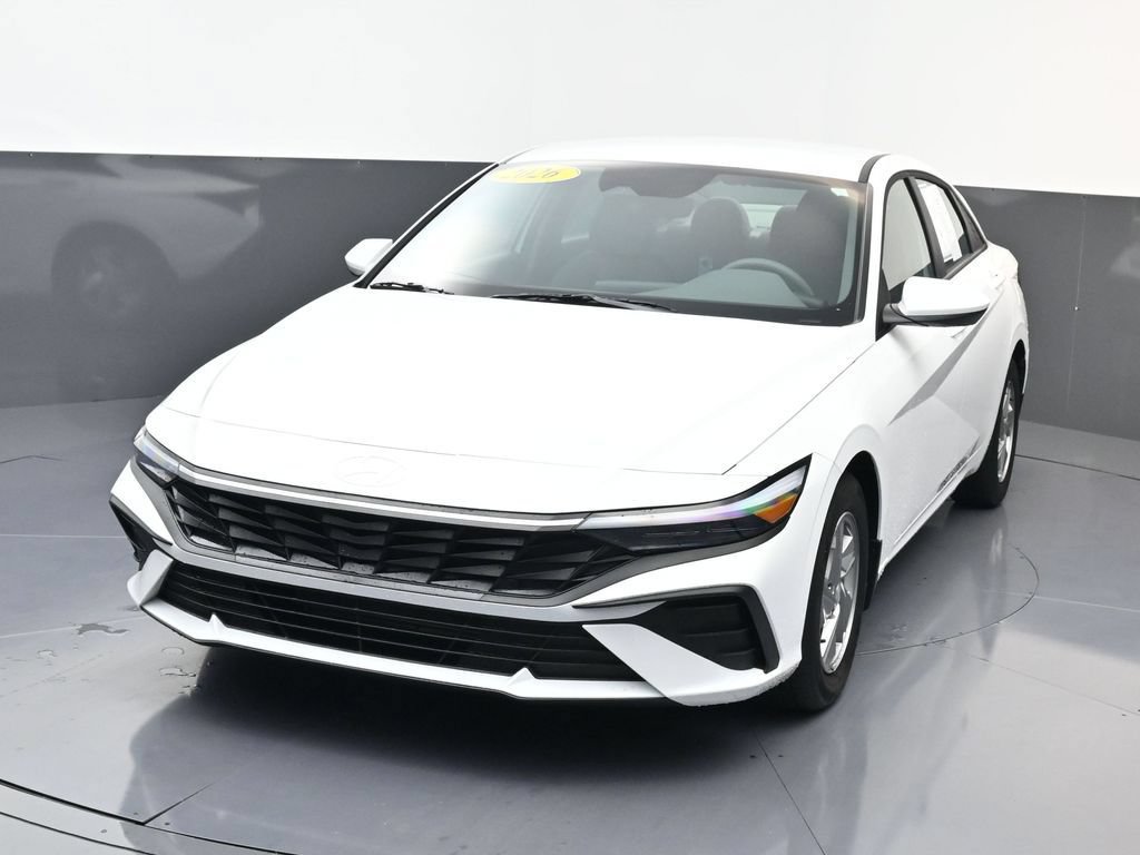 Certified 2026 Hyundai Elantra SE FWD image 8