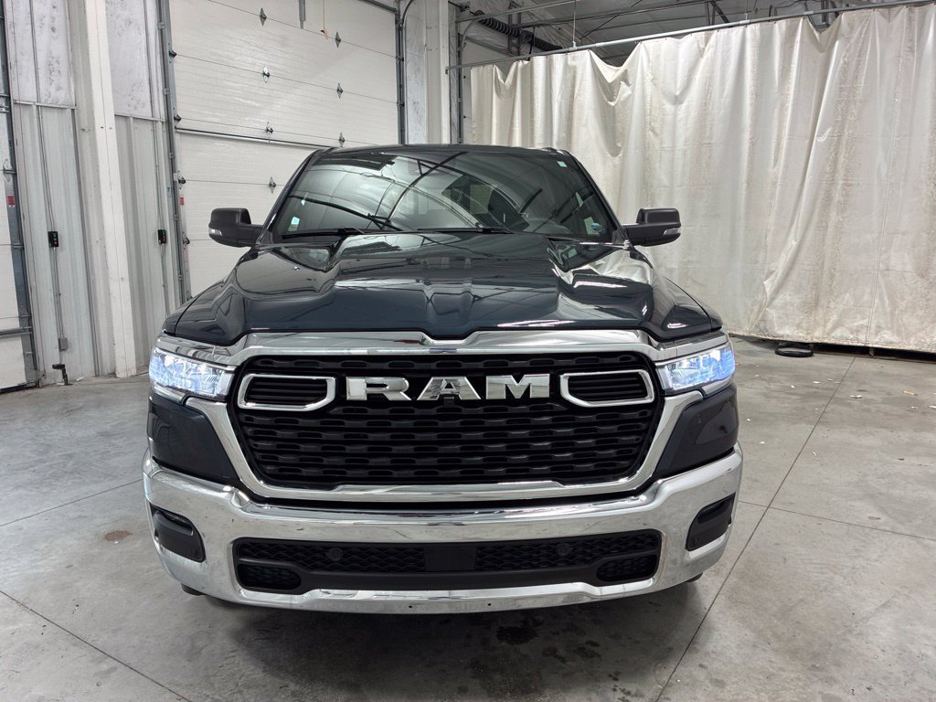 Used 2025 RAM 1500 Big Horn AWD/4WD image 21