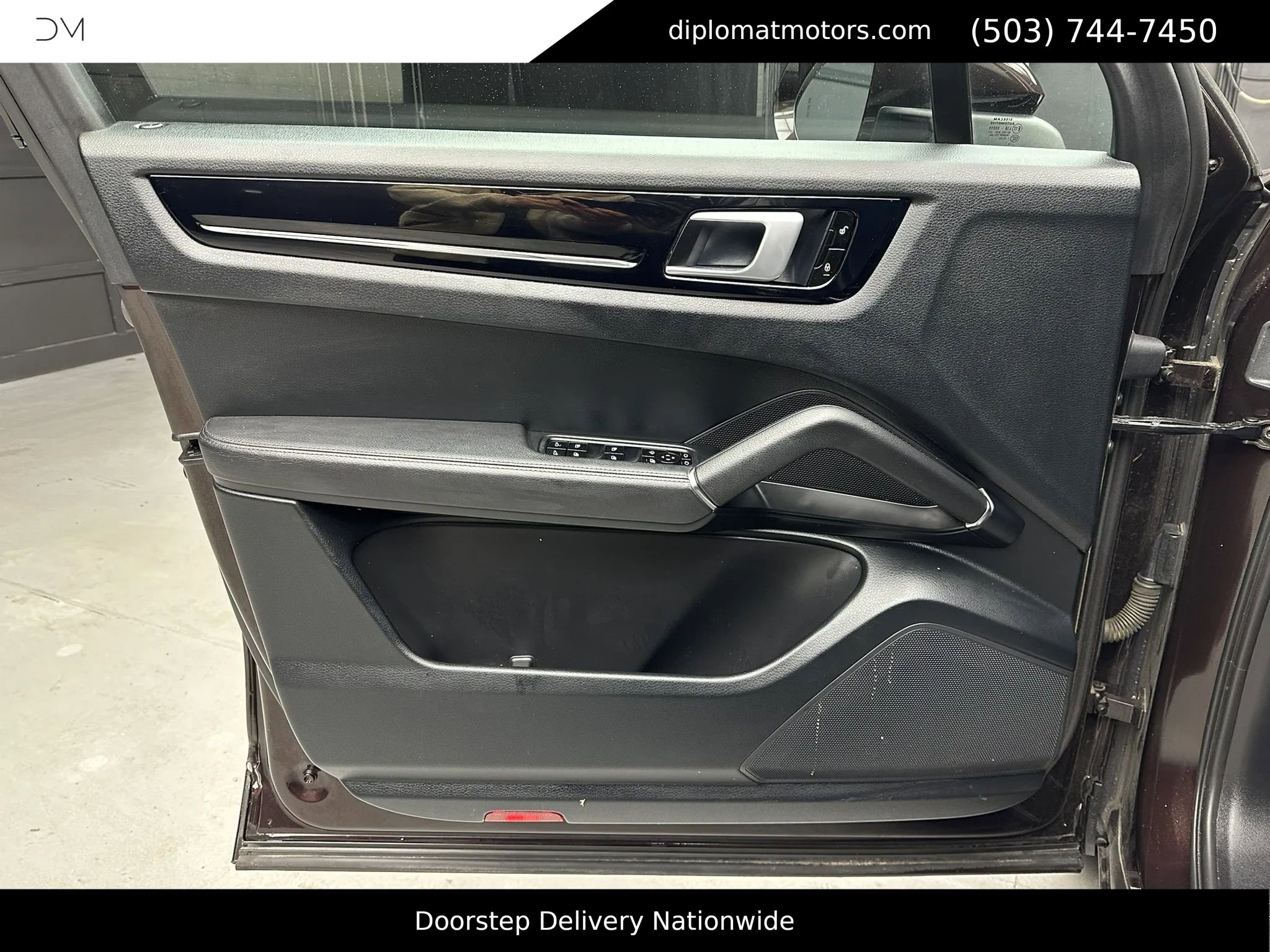 Used 2019 Porsche Cayenne image 25