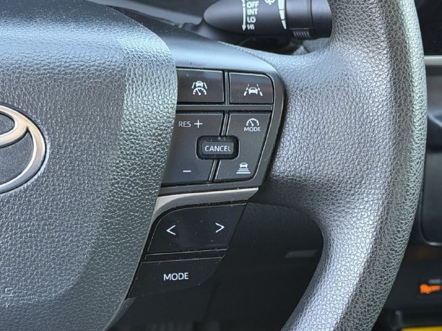 Used 2025 Toyota Camry LE FWD image 14