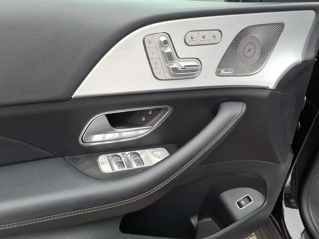 Used 2025 Mercedes-Benz GLE 350 4MATIC image 14
