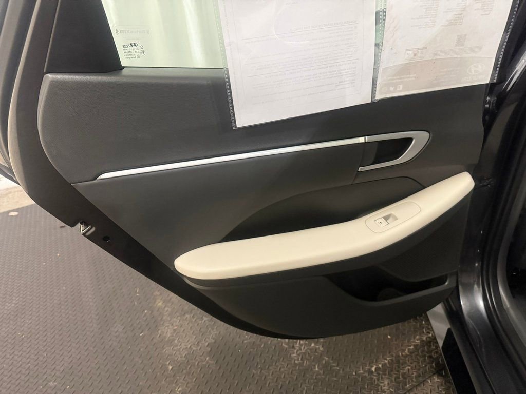 Certified 2025 Hyundai Sonata SEL image 25